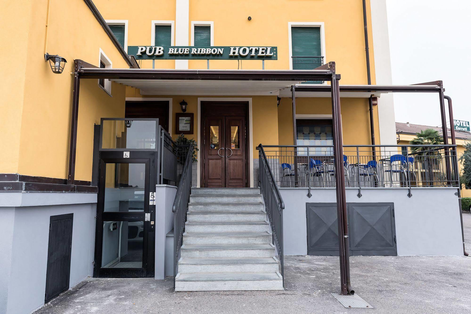 Hotel Blue Ribbon Vercelli Luaran gambar