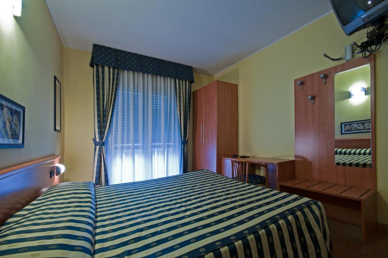 Hotel Blue Ribbon Vercelli Bilik gambar